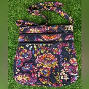 Vera Bradley Triple Zip Hipster
